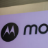摩托罗拉宣布为所有即将推出的2024年Moto手机配备大猩猩玻璃
